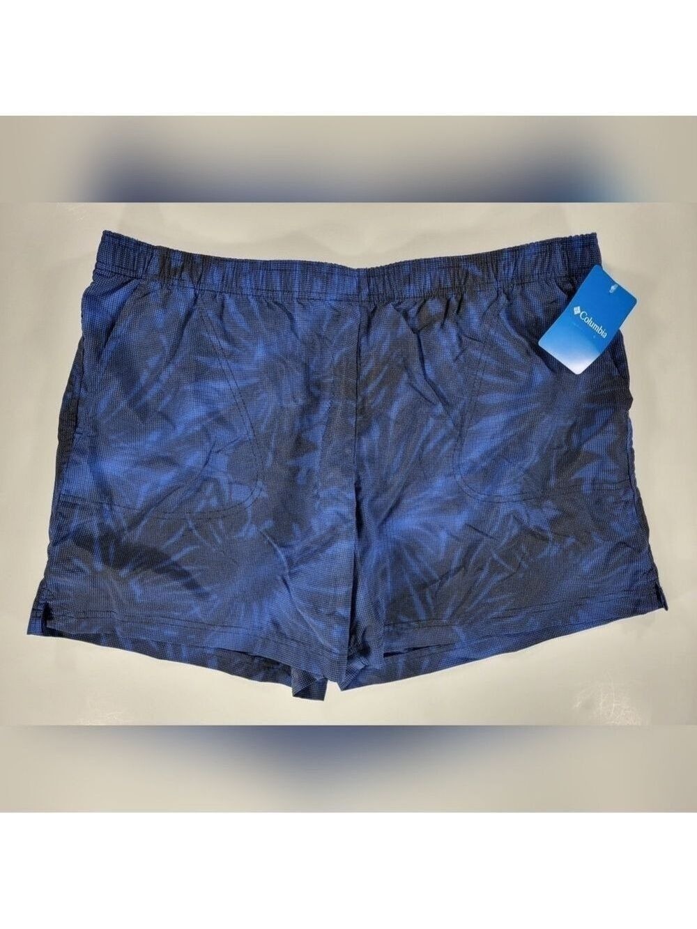 NEW Columbia Sandy River II Shorts Womens XL 5" Hiking Outdoor Blue Printed NWT